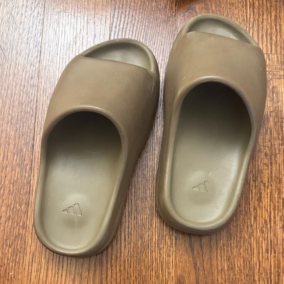 Yeezy Shoes - Adidas Yeezy  Slide Sandals